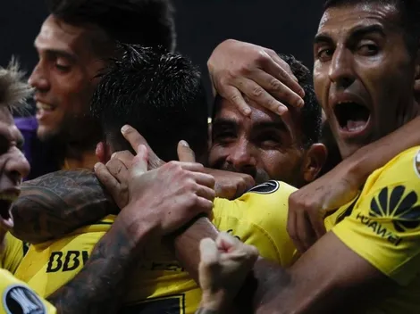 Tevez fue el héroe de Jara y Boca empató en Brasil