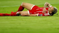 DEJÓ EL HOMBRO. Rafinha se toma el hombro izquierdo después de la barrida ante Ben Yadder.