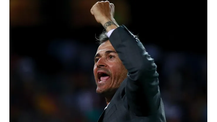 Luis Enrique podría poner fin al reinado de Wenger en Arsenal