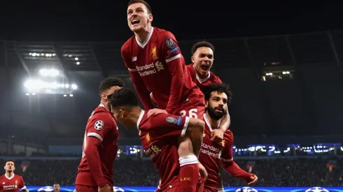 Liverpool celebra el gol de la clasificación.