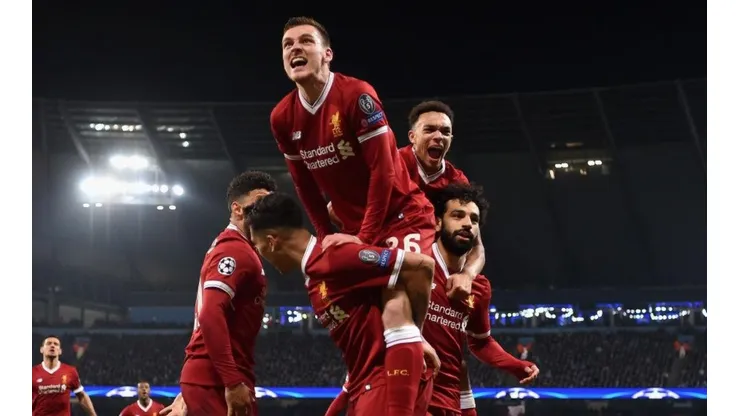 Liverpool celebra el gol de la clasificación.