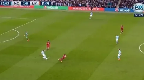 La patada a Otamendi asustó a todos.