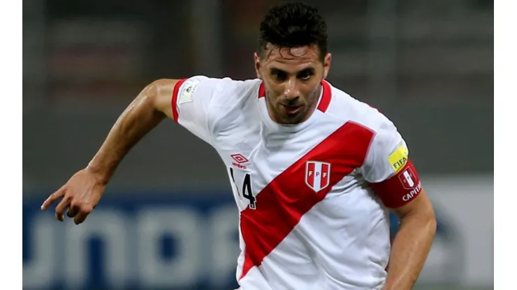 El delantero no juega en la Bicolor desde marzo del 2016.