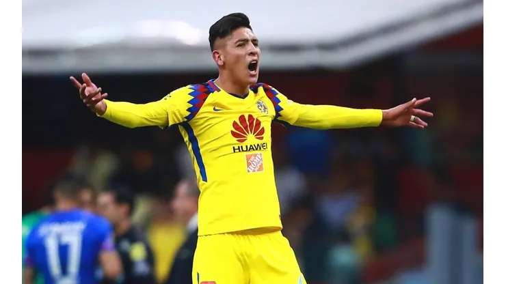 Edson Álvarez ya tiene carta de recomendación para jugar en el Ajax