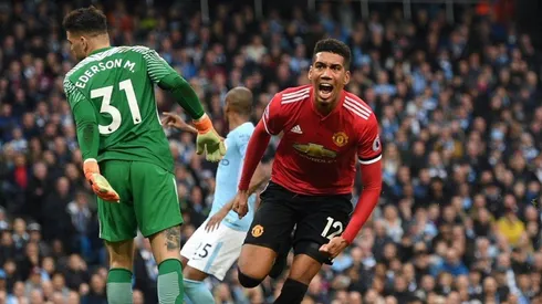 Manchester United le ganó el derbi al Manchester City y postergó la coronación de los hombres de Pep Guardiola (Foto: @ManUdt)