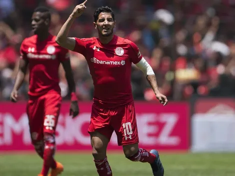 A Ángel Reyna le gustaría retirarse en América