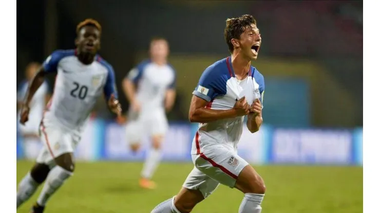 George Acosta con la Selección de Estados Unidos Sub-17.
