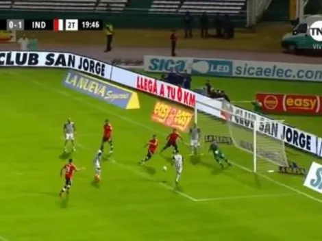 ¡Increíble salvada múltiple de Independiente!