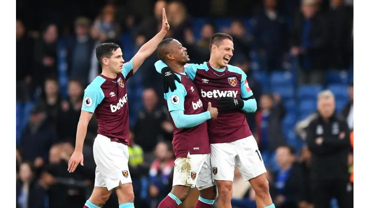 Chicharito, tras su gol a Chelsea: "Si ya saben cómo me pongo, para qué me invitan"
