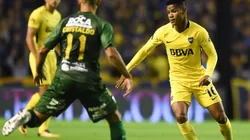 COMPLICADO. Wilmar Barrios, uno de los protagonistas en el blooper del tiro libre indirecto (Foto: Getty).