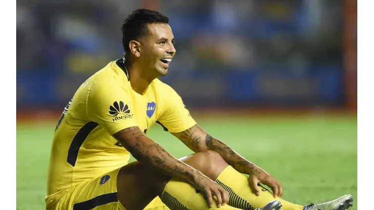 Edwin Cardona reclamando infracción.