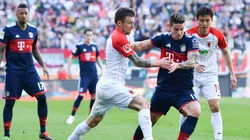 ¡CAMPEONEN! James se animó al alemán para festejar el título.