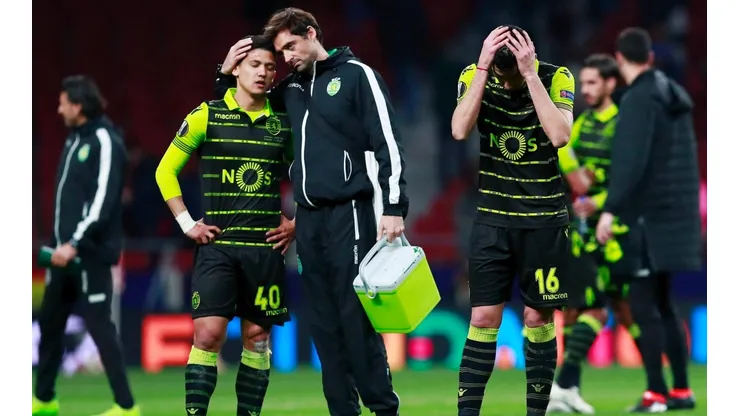 Escándalo en Portugal: Sporting de Lisboa suspendió a 19 futbolistas