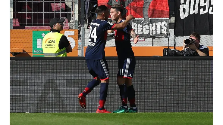 James Rodríguez rescató un balón perdido y Robben puso el tercero del Bayern