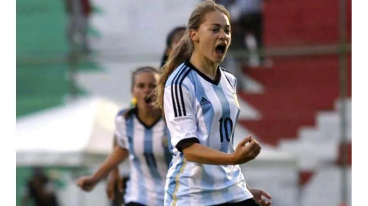 GRITO ALBICELESTE. Banini es una de las grandes figuras del fútbol femenino argentino.