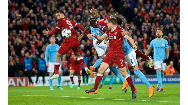 OTRO GOLEADOR. Mané le anotó al Manchester City a la media hora de juego.