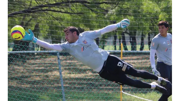 Nahuel Guzman tratará de mantener su meta imbatible cuando visiten a Toluca (Foto: @TigresOficial)