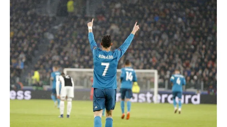 PUDO SER EL TERCERO. Cristiano Ronaldo tuvo su hat-trick ante Juventus.