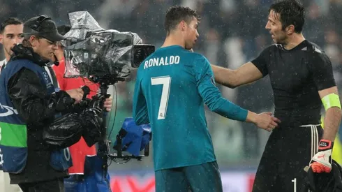 Cristiano y Buffon, después del partido.