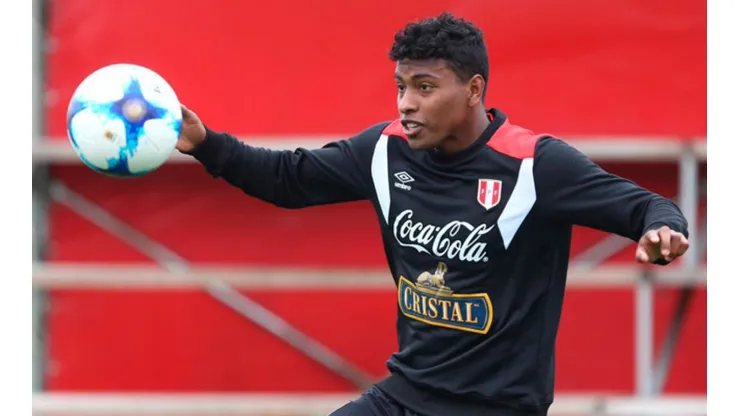 El defensor es una de las joyas de la Selección de Perú.
