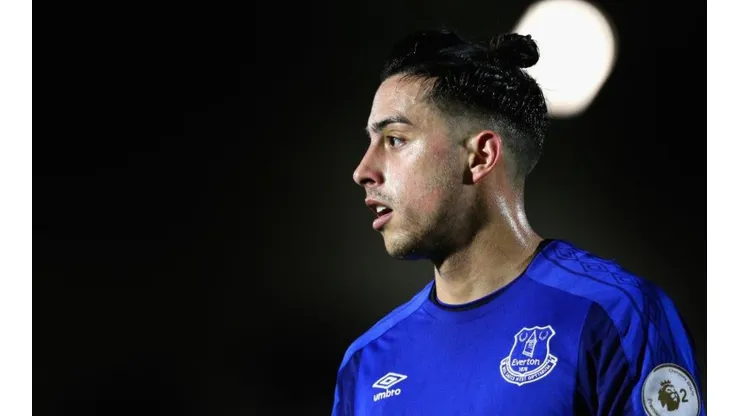 Funes Mori con los colores de Everton.
