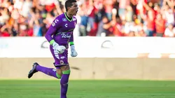 Meliton Hernández festejando el gol del triunfo