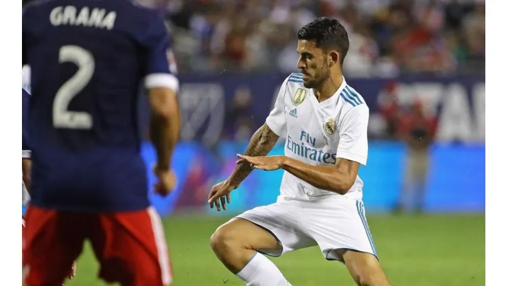 Dani Ceballos con la camiseta de Real Madrid.