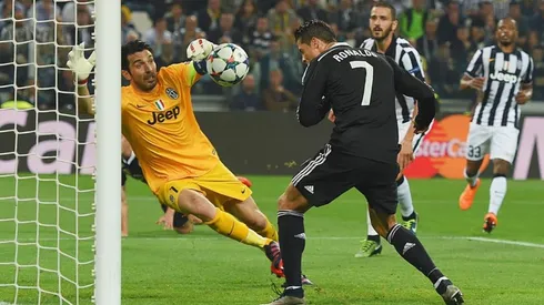 Buffon y Cristiano Ronaldo, frente a frente.