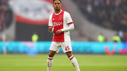 Justin Kluivert sueña con jugar en el Barcelona