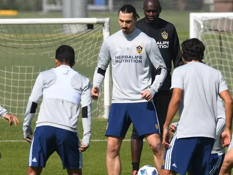 Lo primero que le dijo Ibrahimovic a Jona Dos Santos: "Parece México"