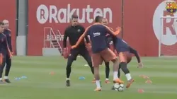 Divertido momento en la práctica de Barcelona.