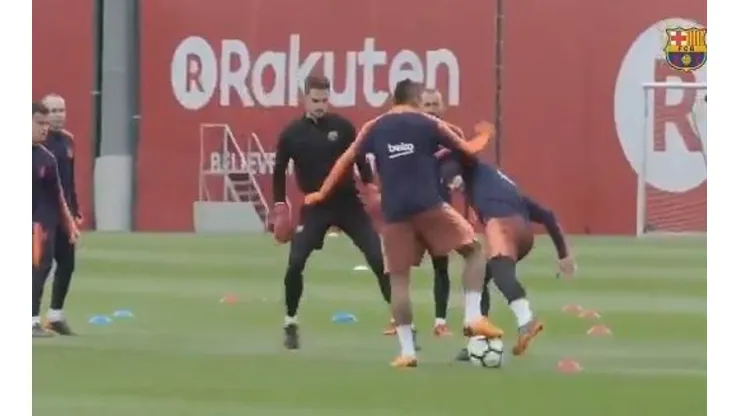 Divertido momento en la práctica de Barcelona.