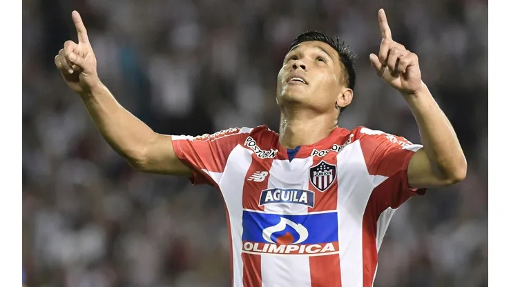 Teófilo Gutiérrez gritando su gol con Junior.