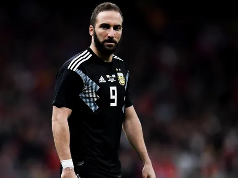 Higuaín les manda un abrazo a los que lo bancan, a quienes lo matan también