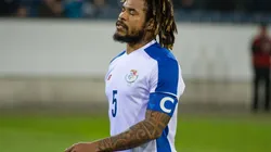 Le tocó la figurita de Román Torres y se volvió loca