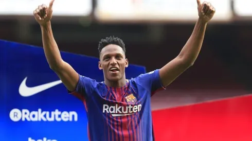 Yerry Mina seguiría en el Barcelona
