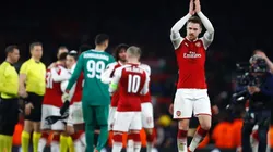Arsenal y Stoke City afrontan duelo con distintos objetivos