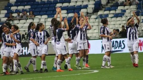 Las Rayadas son las súper líderes del torneo.