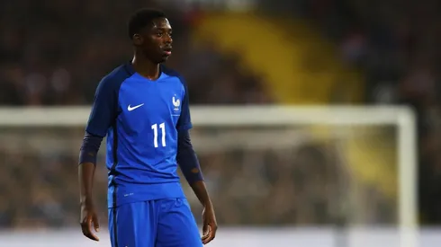 LO SENTIMOS, DEMBELÉ. El futbolista del Barça la pasó mal en San Petersburgo.