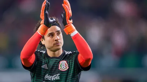 Ochoa respondió a las críticas con un atajadón