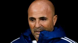 MASTIQUE LA BRONCA. Sampaoli fue muy criticado por los hinchas argentinos.