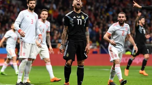 UNA LOCURA. Sampaoli no puede creer el baile que sufre contra España en el Wanda Metropolitano.