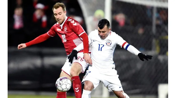 La Roja venía de vencer a Suecia, mientras que Dinamarca derrotó a Panamá
