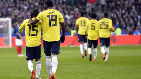 Los jugadores de la Selección Colombia ante Francia.