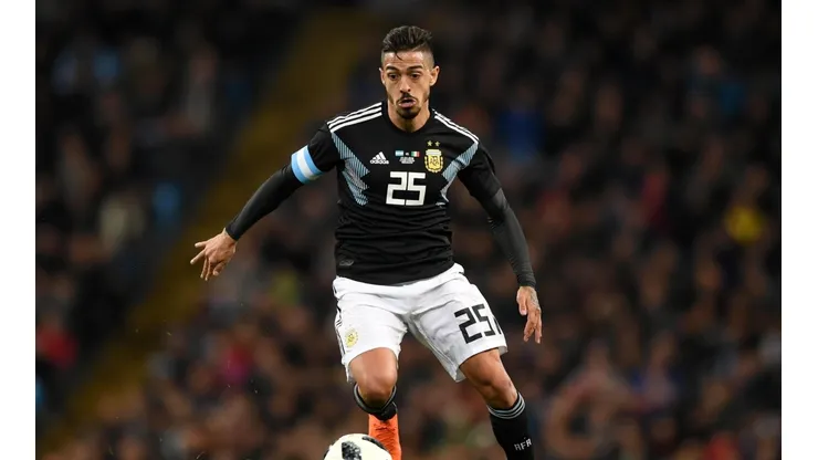 ¡MANU CATALÁN! Barcelona estaría notificado del agrado de Messi por Lanzini, con quien compartió gira con la Selección argentina.