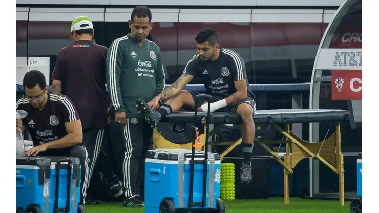 El jugador no comenzó el entrenamiento. (Twitter)