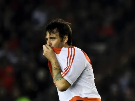 Cumbre millonaria en España: Cavenaghi visitó a ex jugadores de River en la Selección Argentina