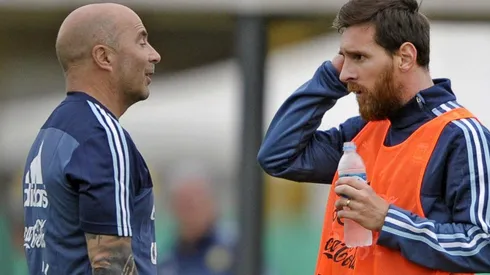 ADMIRACIÓN. El Pelado siempre elogia a La Pulga. (Foto: Sporthiva).