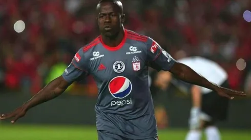 Carmelo Valencia en América de Cali.