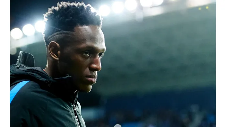 En el Barcelona creen que Yerry Mina tiene que irse a Alemania